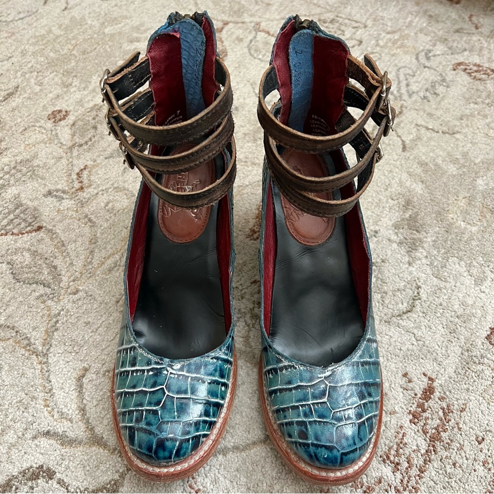 Freebird Randi Shoes - Picture 4 of 12